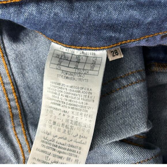 Guess Power Curvy Mid Rise Jeans Medium Blue Wash Size 28 - Picture 7 of 9